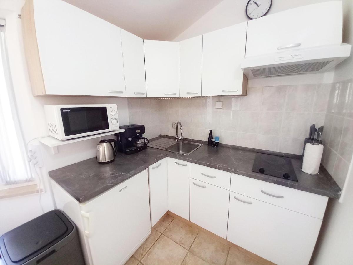 Apartment Karlo Медулин Екстериор снимка